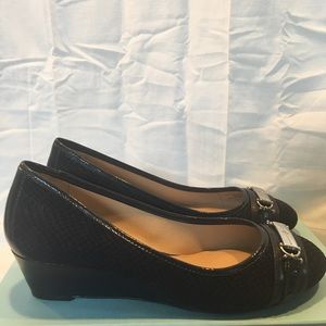 Women’s Antonio Melani Marva Navy Wedge Pumps